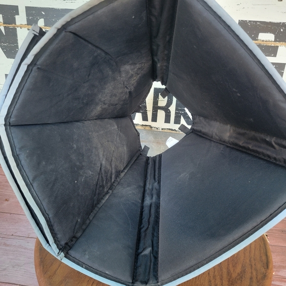 The Comfy Cone - Picture 2 of 6